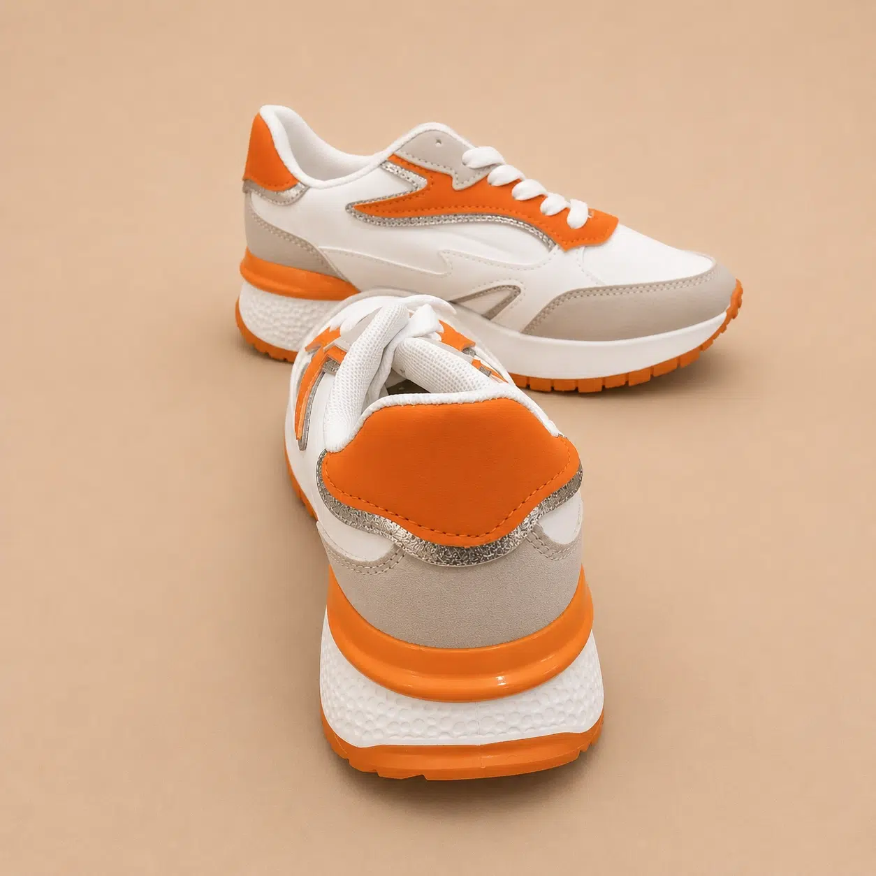 Baskets plateforme blanches & orange flashy – Image 3